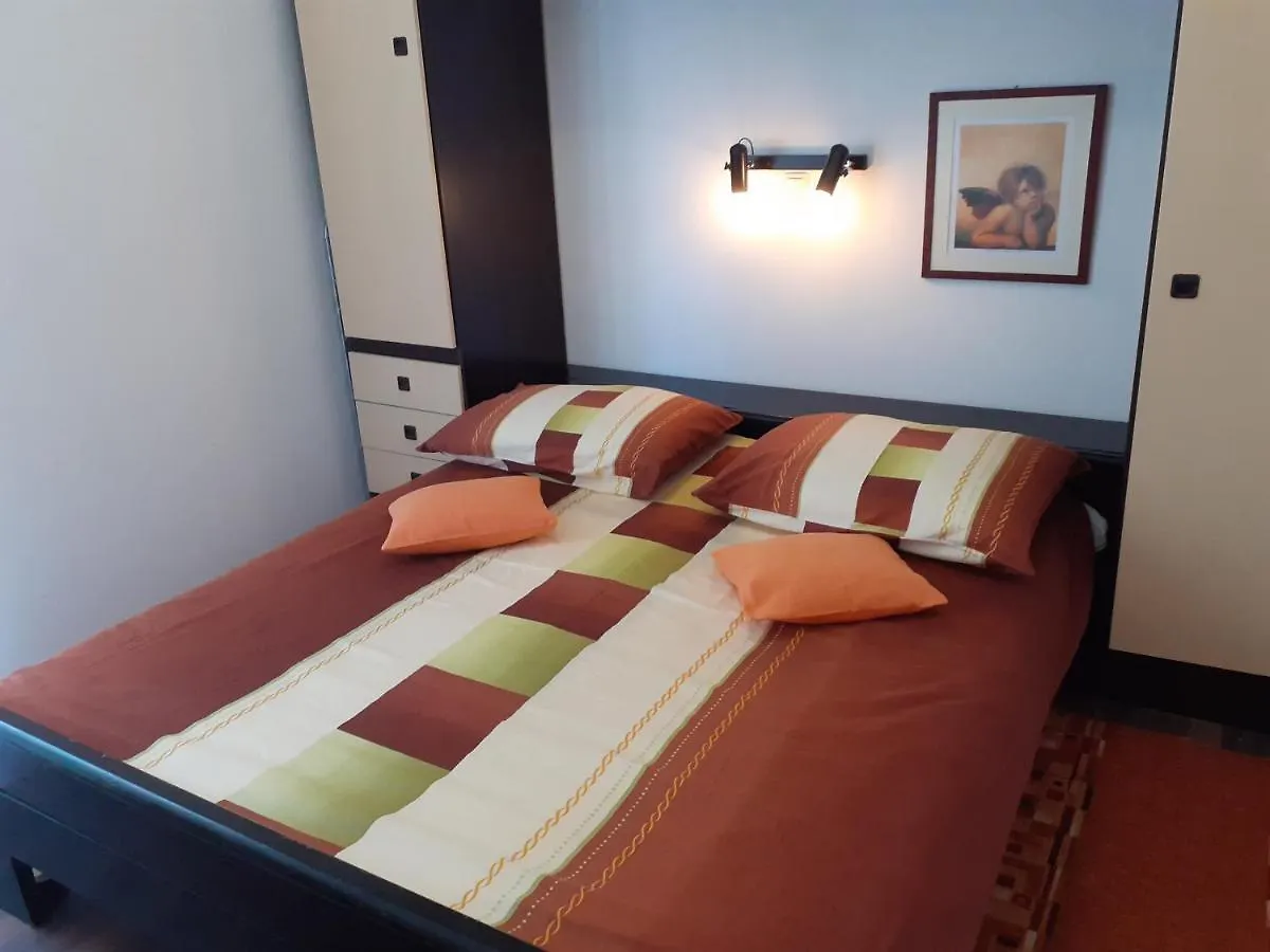 Apartment Dubravka Malinska