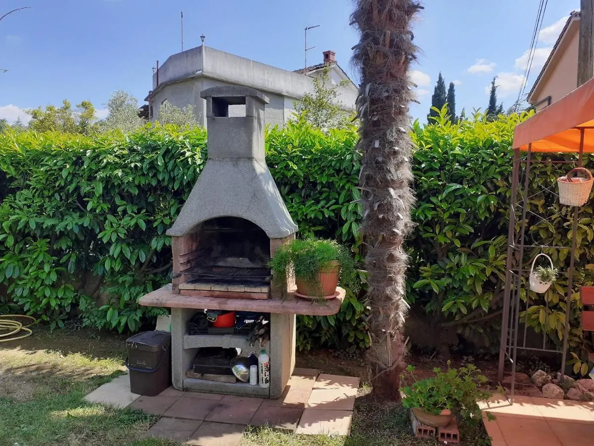 Apartment Dubravka Malinska 0*,  Croazia